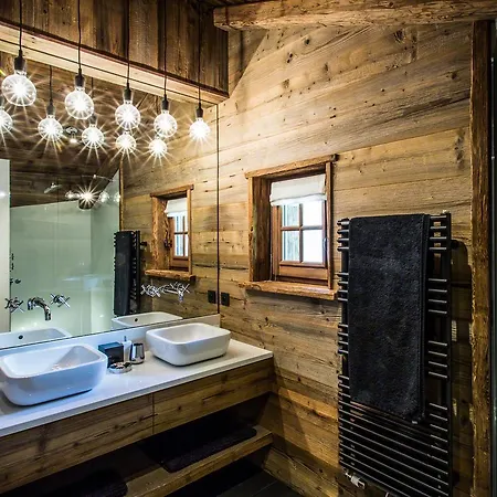 Grand Cerf Chalet